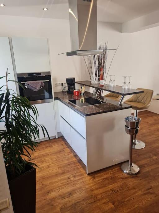 Ein Zuhause Mit Schonem Garten Apartamento Bona Exterior foto